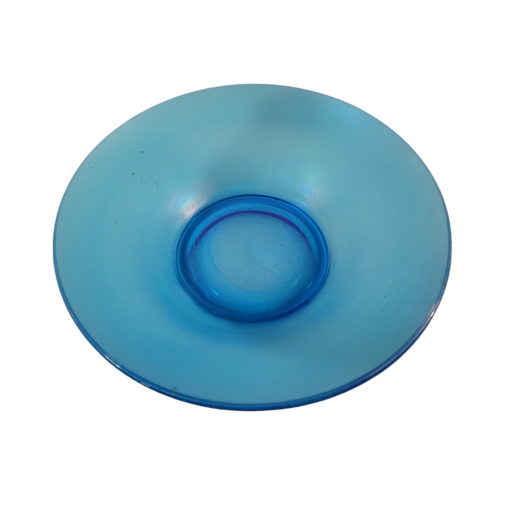 Fenton Stretch Console Bowl Celeste Blue
